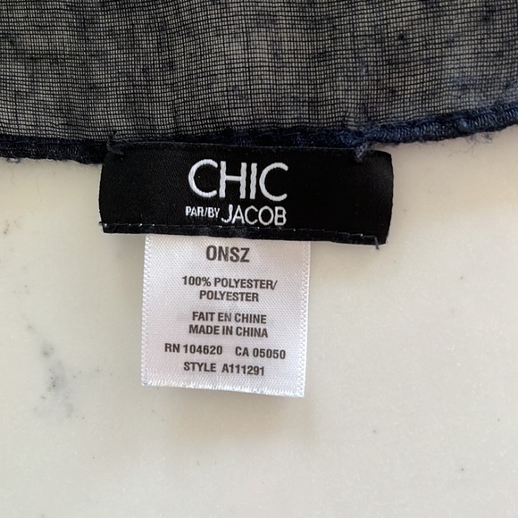 JACOB Blue and White scarf - Picture 2 of 2